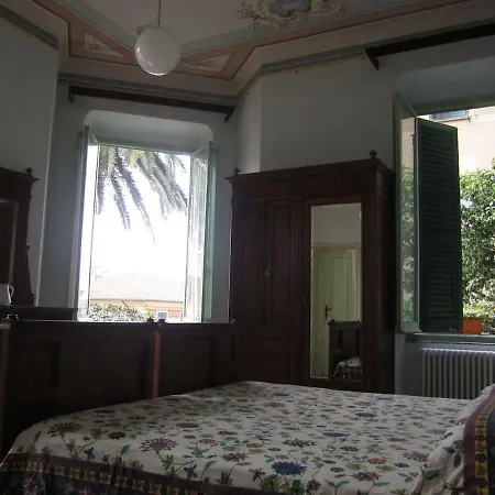 Dalia Apartment *
